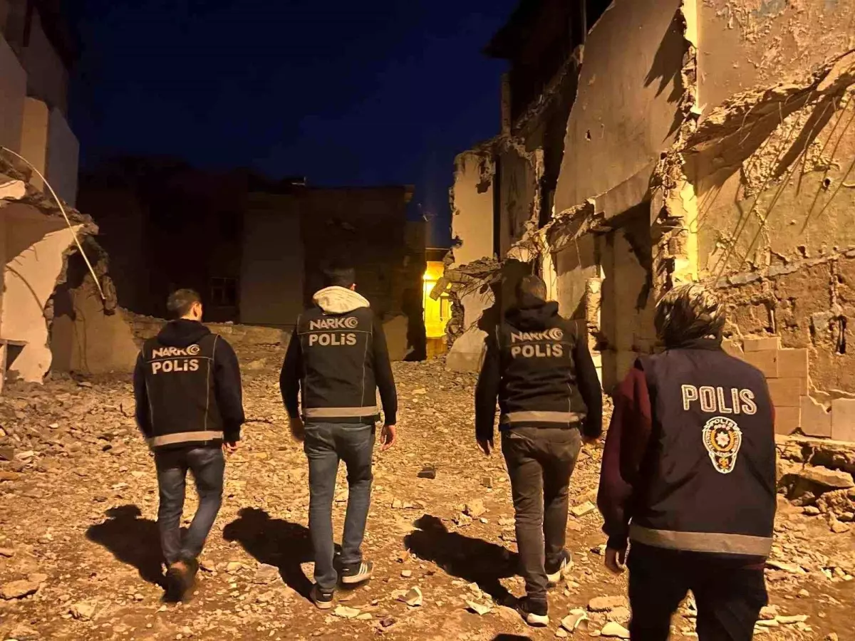 Siirt\'te Narkotik Denetim Uygulaması