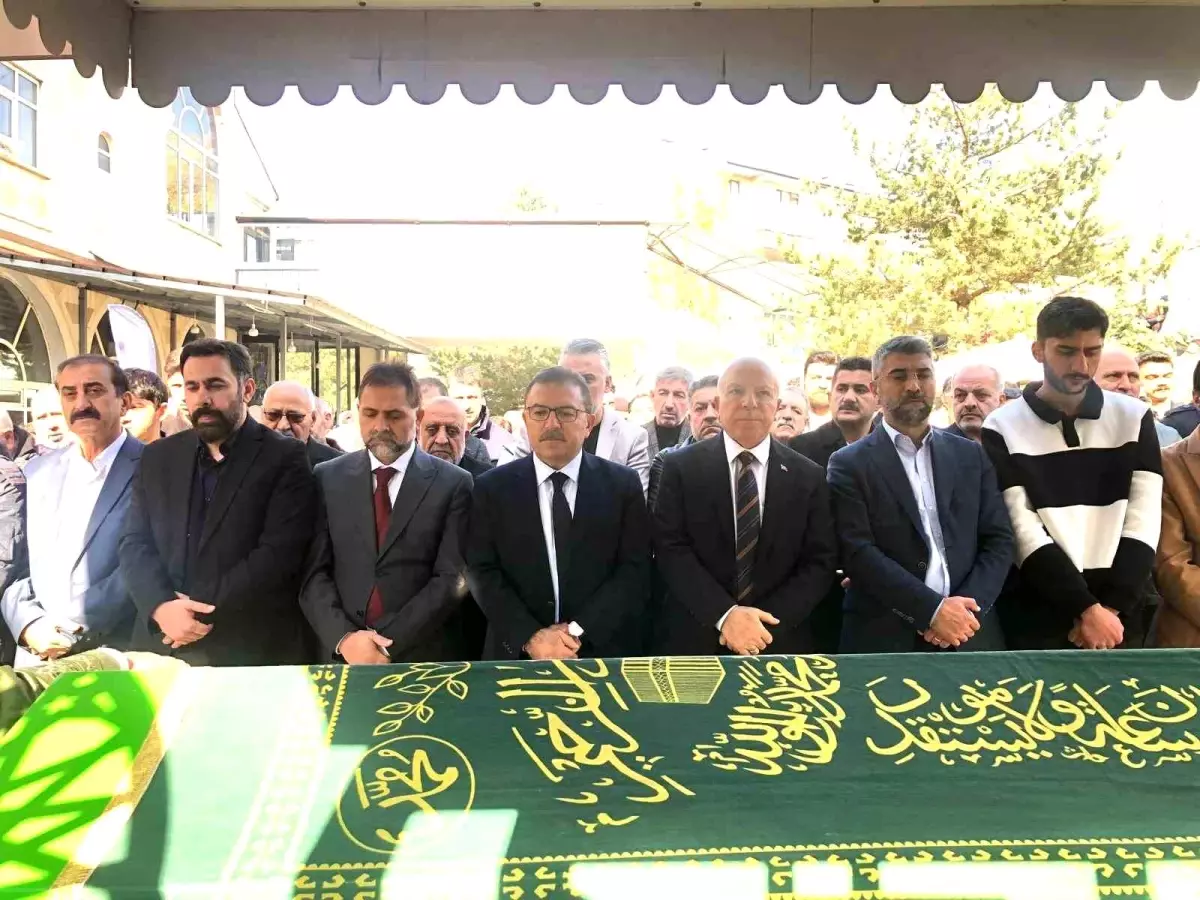 Tacettin Karaca Son Yolculuğuna Uğurlandı