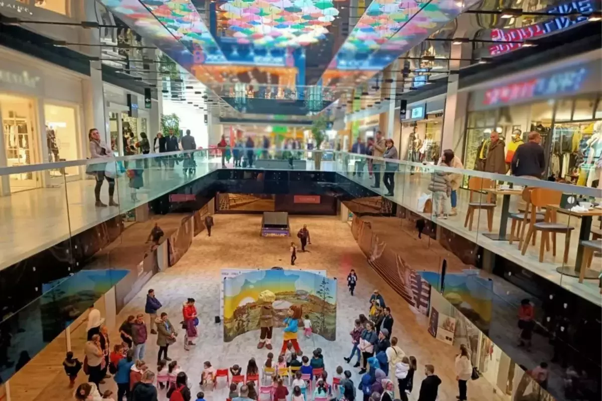 Türkiye\'nin ilk lüks konseptli AVM\'si yıkılıyor