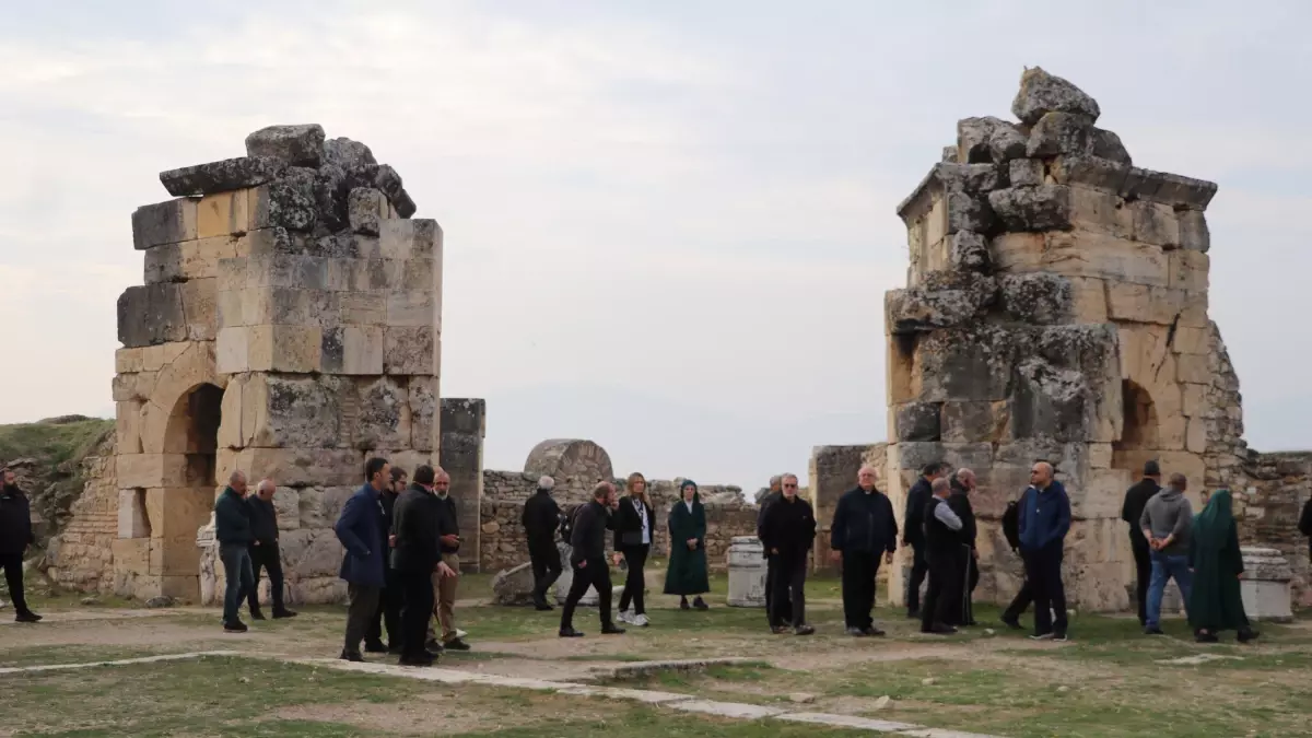 Papa Leo\'nun Heyeti Türkiye\'de