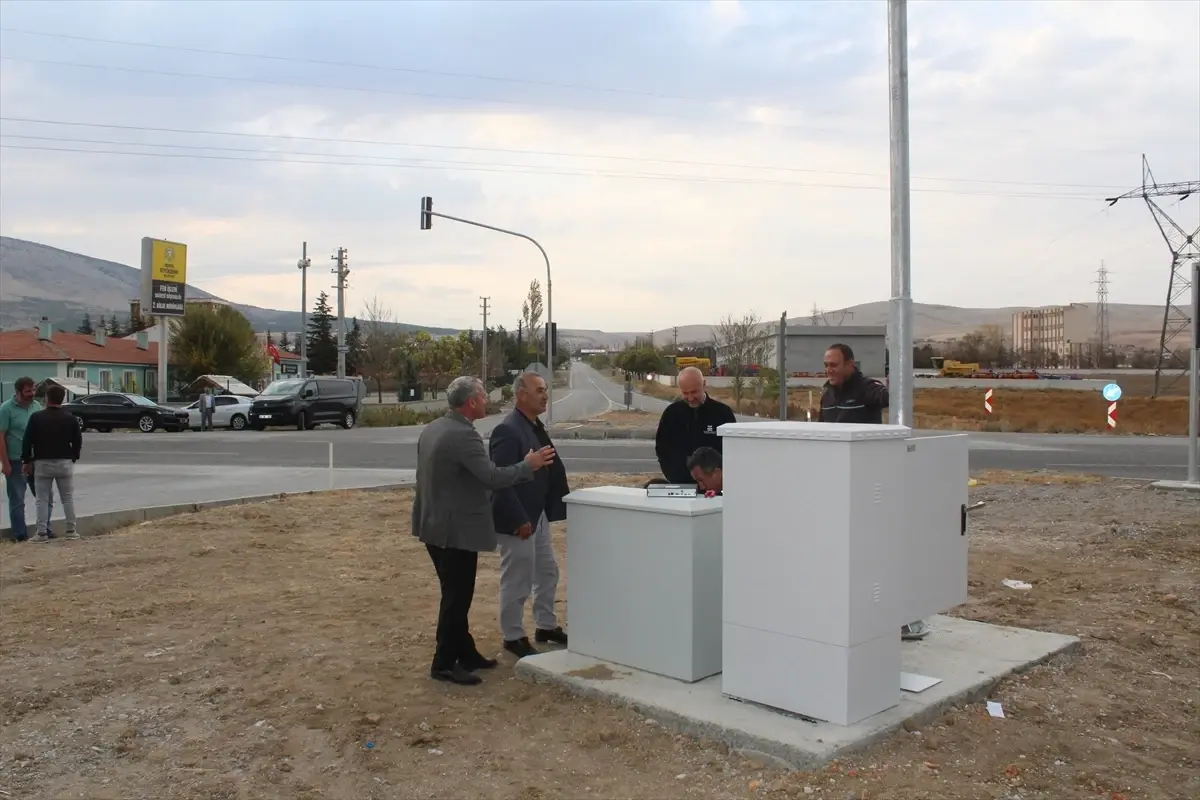 Yunak\'ta Sinyalizasyon ve Işıklandırma İncelemesi