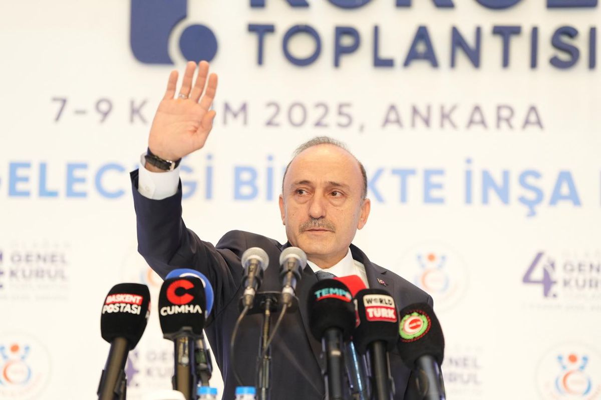 Bakan Işıkhan: Yangınla ilgili başmüfettiş görevlendirdik (2)