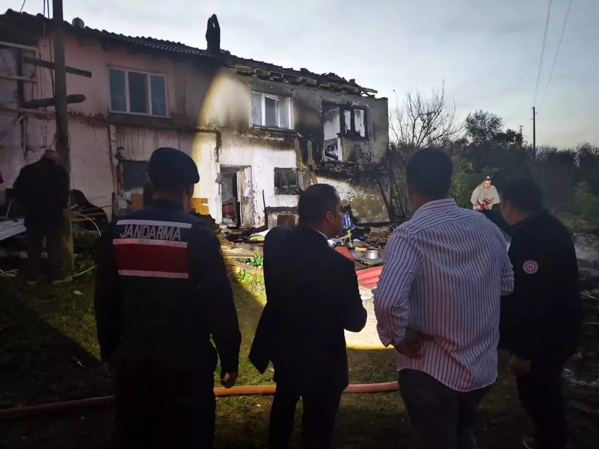 Bilecik\'te Ev Yangını Kontrol Altına Alındı
