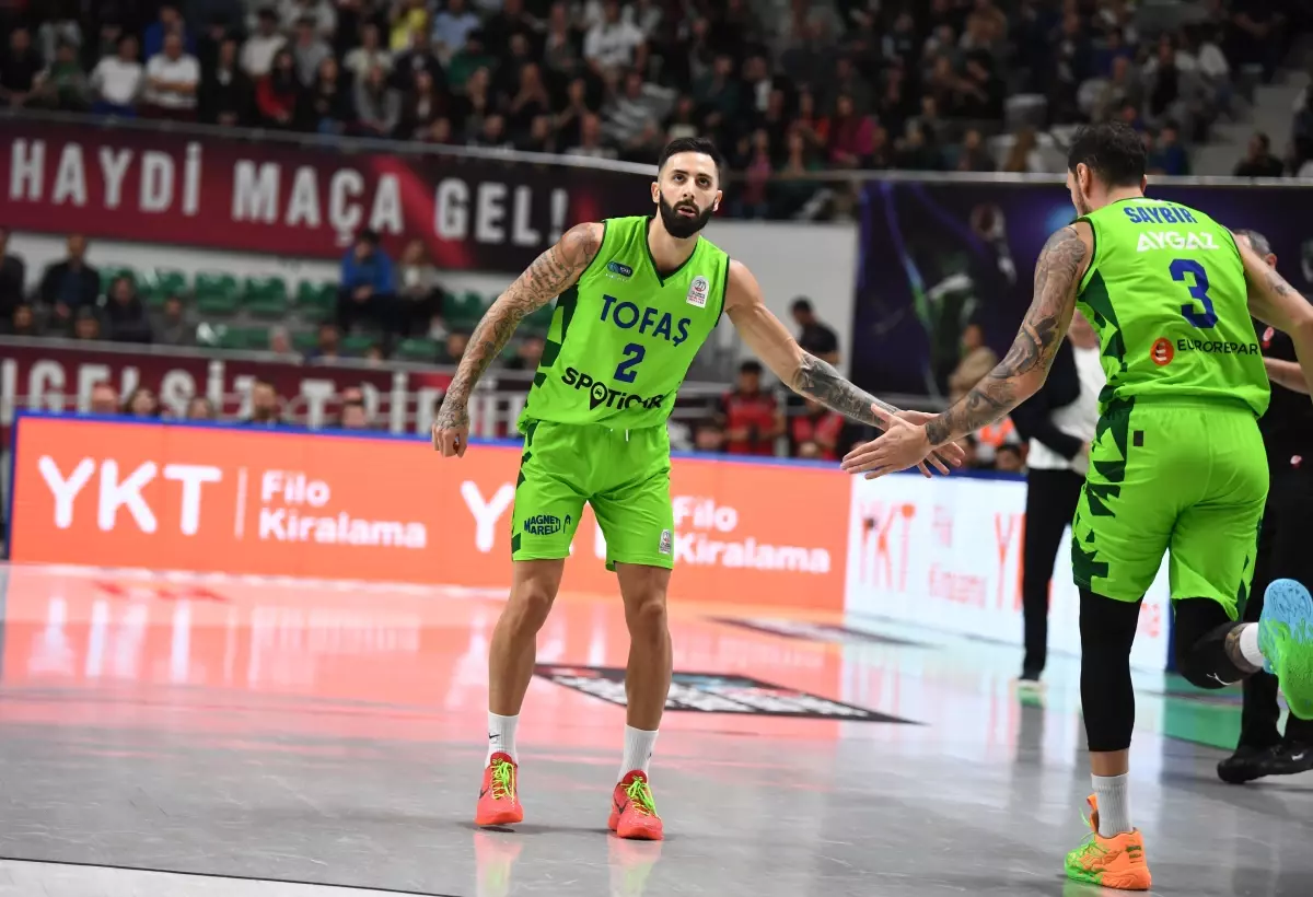 TOFAŞ, Bursaspor\'u 84-70 ile Geçti