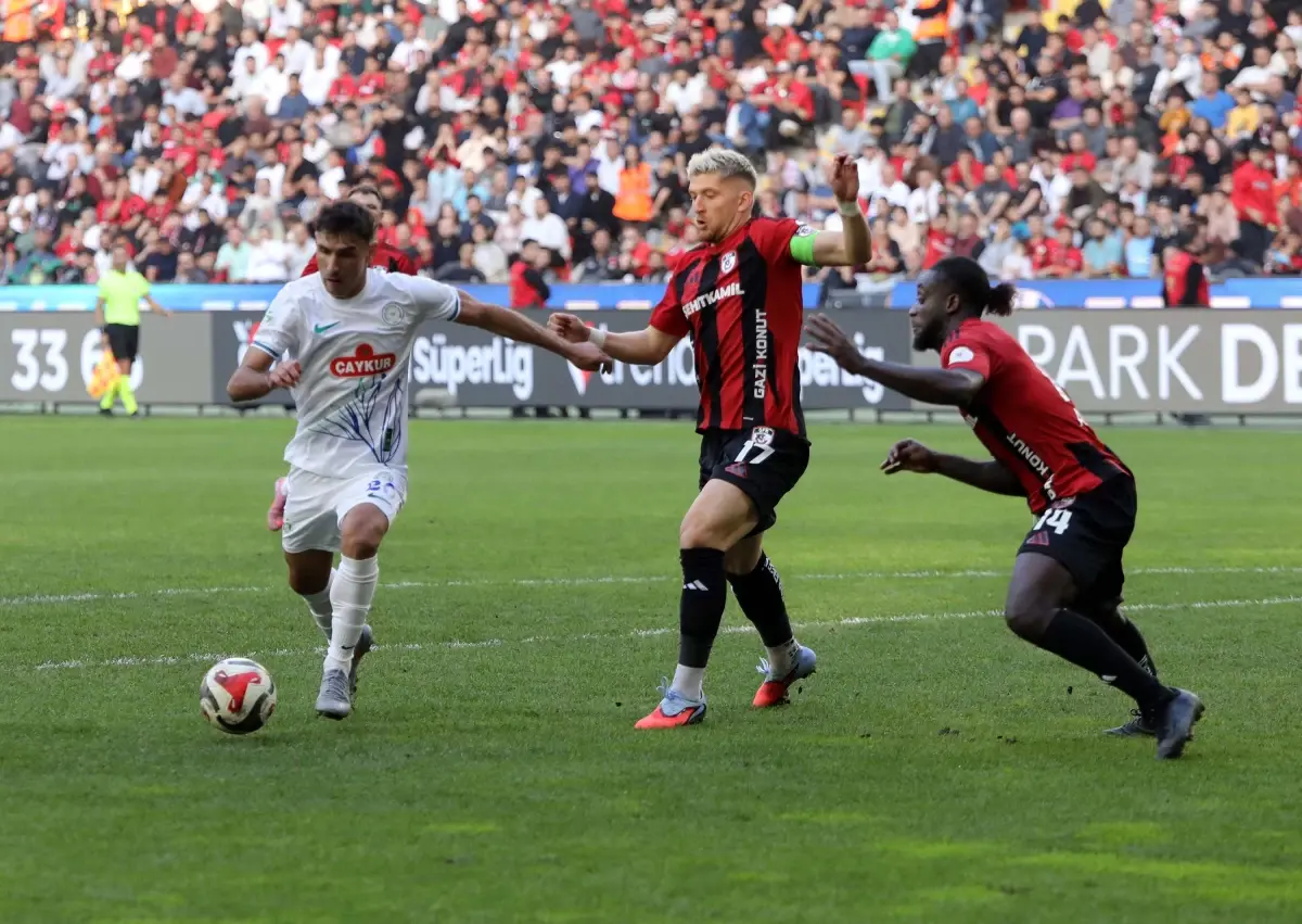 Gaziantep FK - Çaykur Rizespor: 2-2
