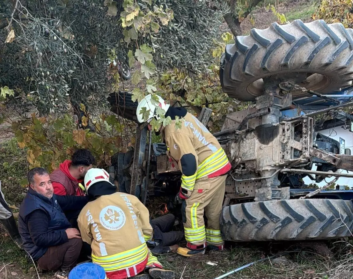 Traktör Devrildi: 1 Ölü, 1 Yaralı