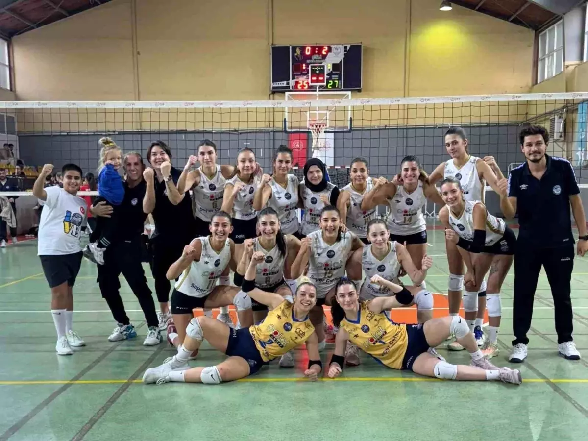 Didim Belediyespor Kadın Voleybol Takımı, Rakibini Set Vermeden Yendi