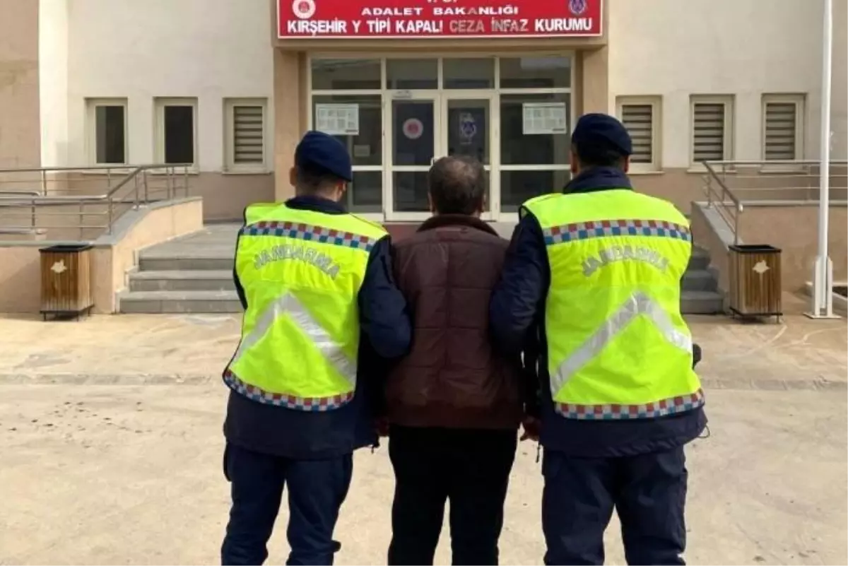 Kırşehir\'de Dolandırıcı Yakalandı