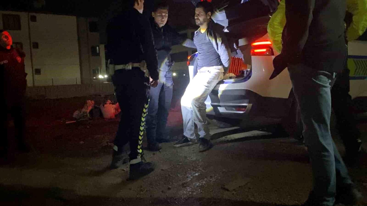 İnegöl\'de Kaçan Sürücü İnşaat Alanında Yakalandı