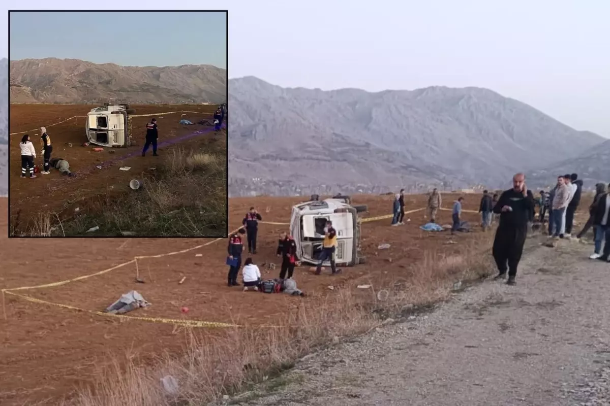 Kahramanmaraş\'ta Minibüs Devrildi: 2 Ölü, 7 Yaralı