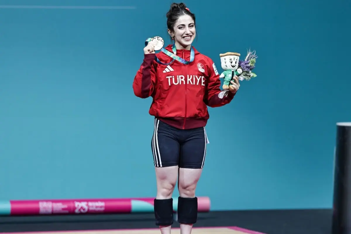 Gamze Altun\'dan İslami Dayanışma Oyunları\'nda 3 altın madalya