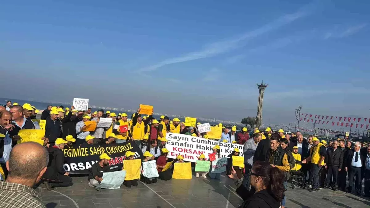 İzmir Taksicilerden Korsan Taşımacılığa Tepki