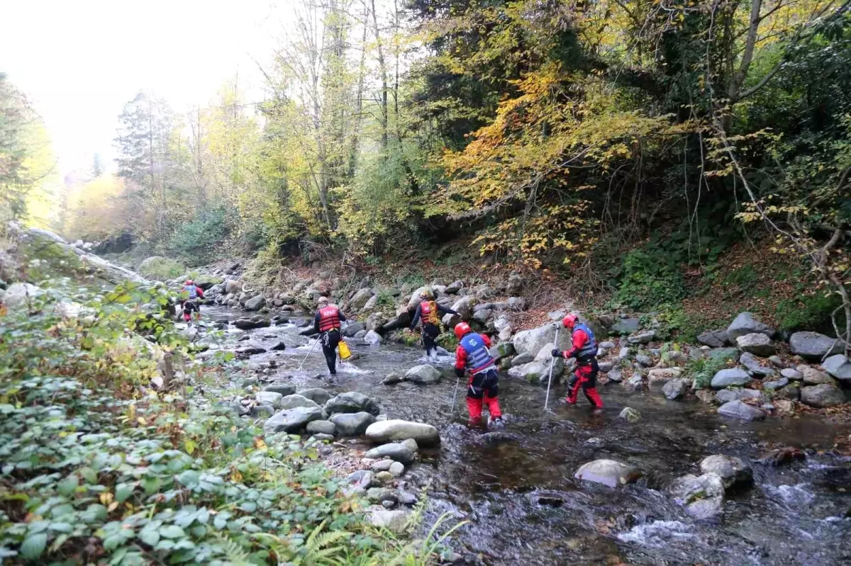 Kastamonu\'da Kaybolan Anne ve Oğul İçin Arama Devam Ediyor