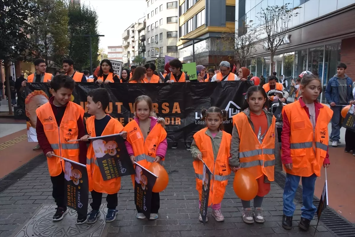 LÖSEV\'den Lösemiye Farkındalık Yürüyüşü