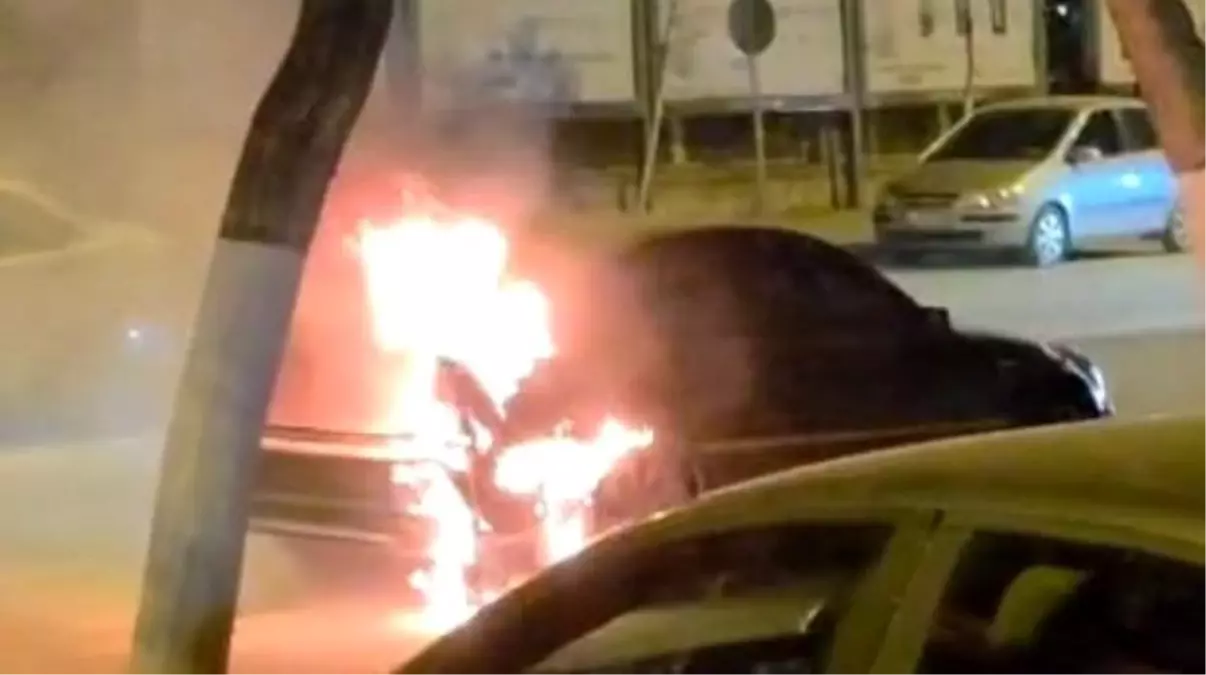 Malatya\'da Otomobil Yangını