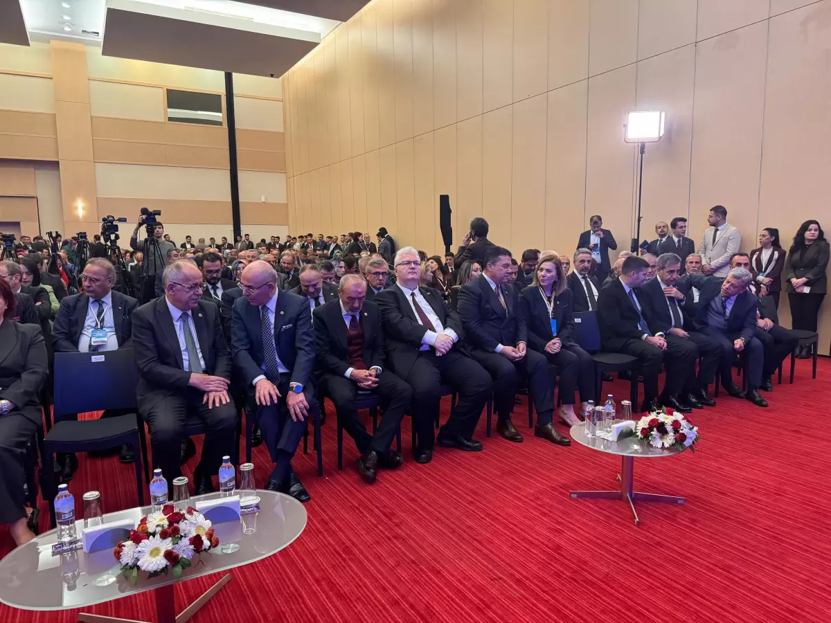 MHP \'Türk Sağlık Sistemi\' Çalıştayı Gerçekleştirildi