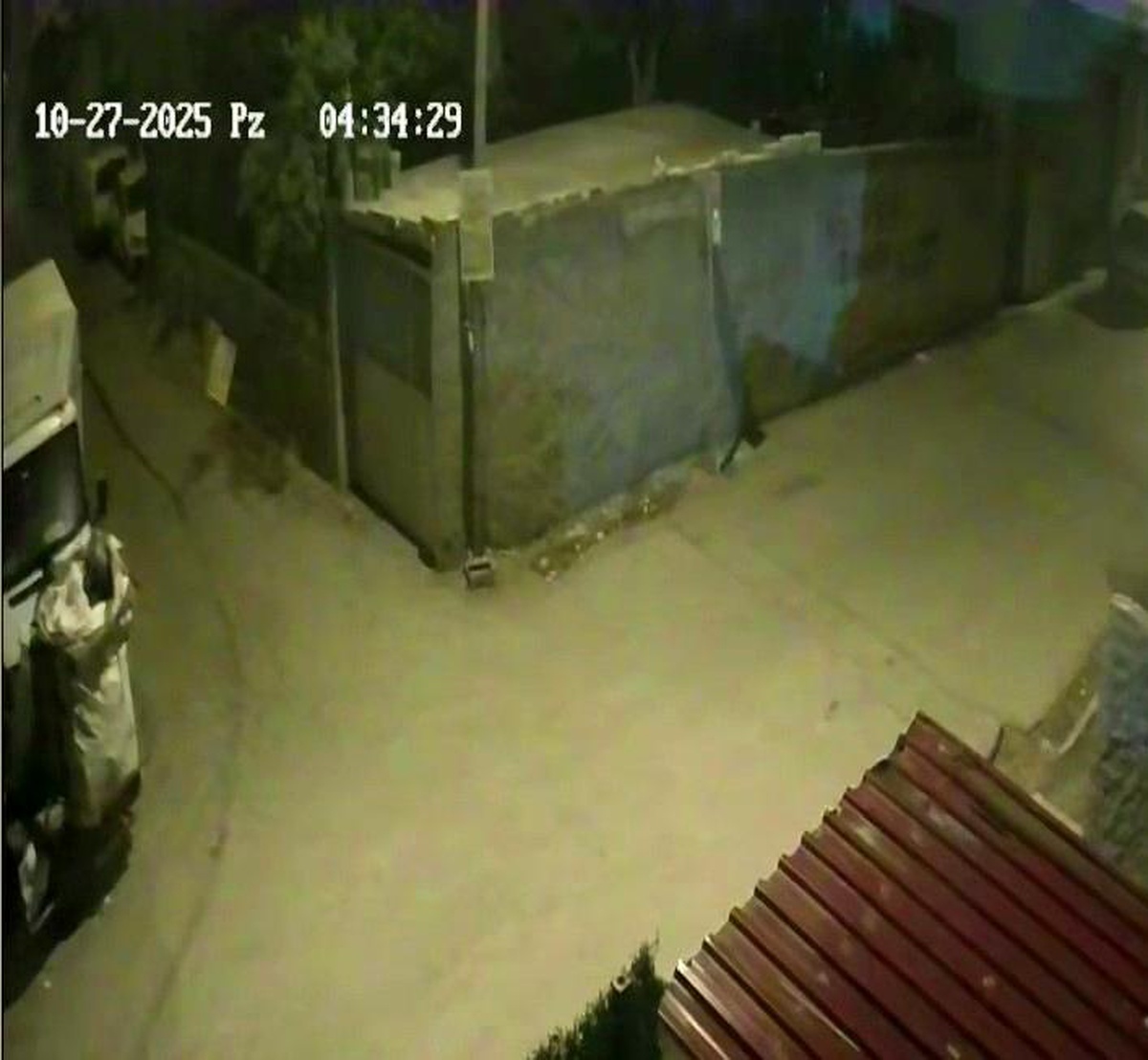Adana\'da Hırsızlık Anı Kamerada