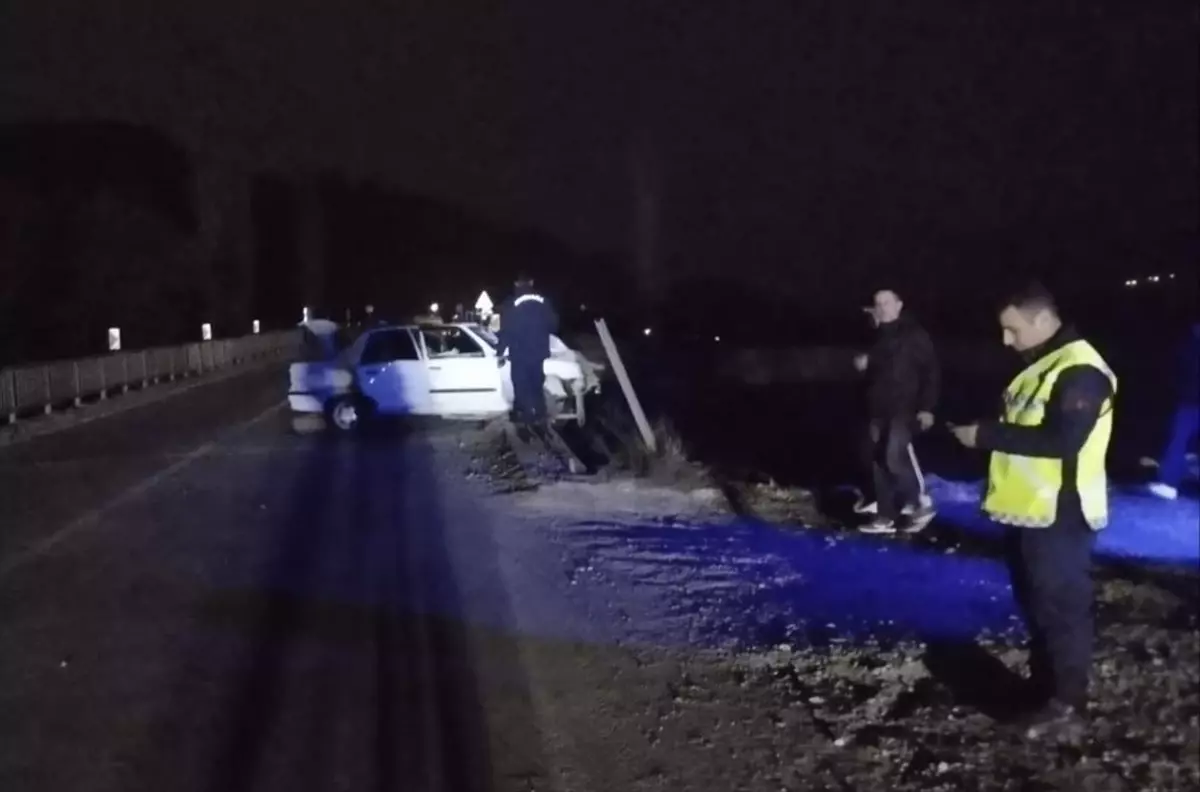 Boyabat\'ta Kaza: 3 Yaralı