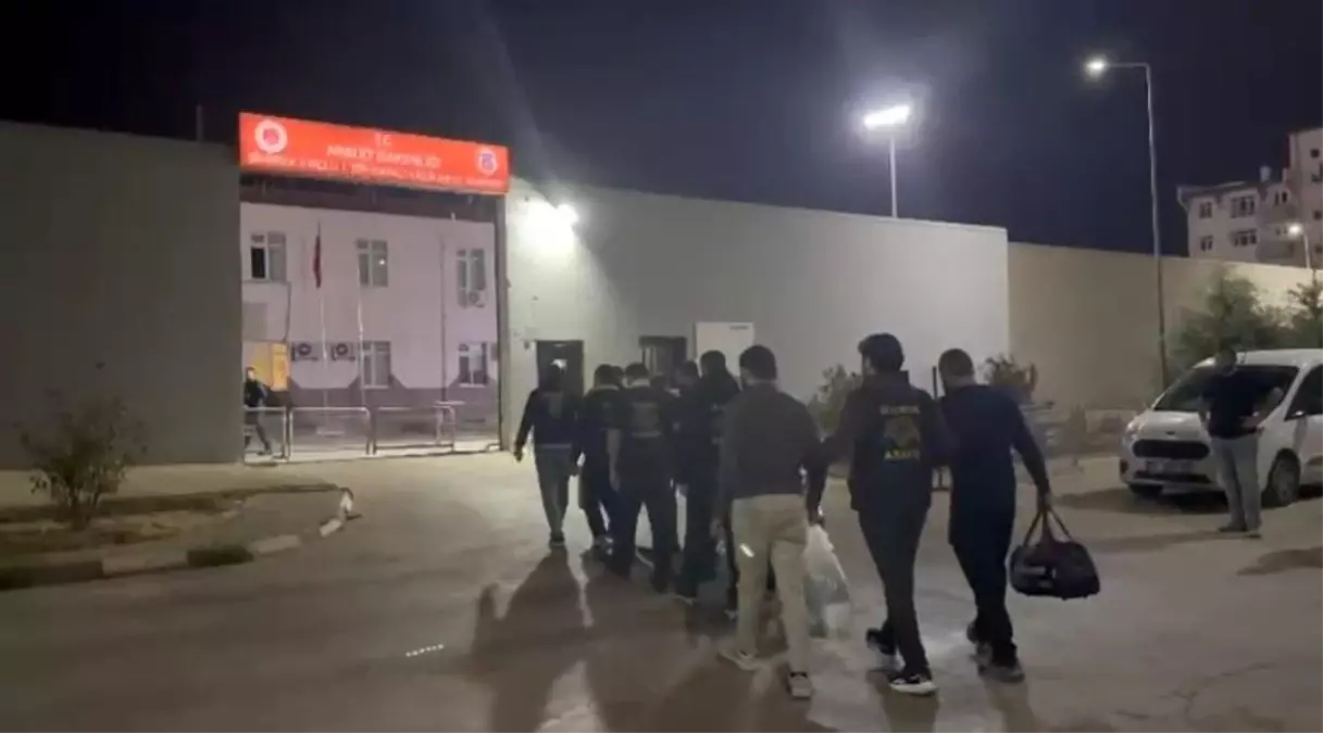 Siverek\'te Silahlı Kavga: 6 Tutuklama