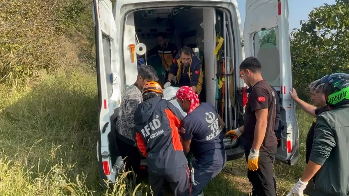 Ahşap Bağ Evi Yıkıldı, 82 Yaşındaki Adam Hayatını Kaybetti