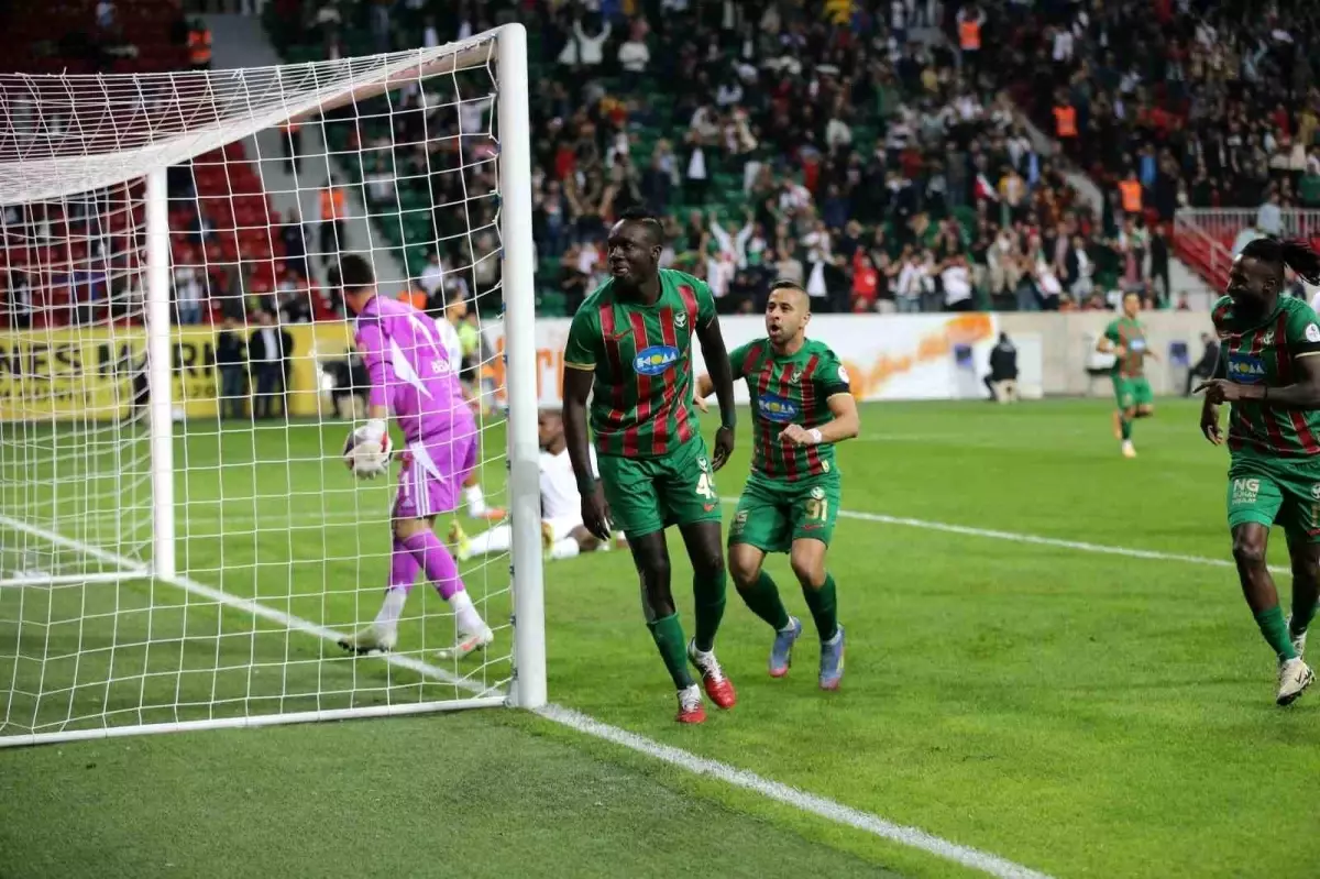 Amed, Hatayspor\'u 2-1 Yendi