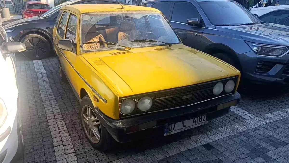Hastane Bahçesinde Satılık 1984 Model Tofaş Kartal