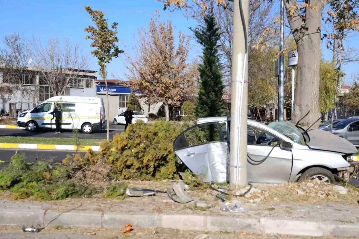 Nevşehir\'de Feci Kaza: 2 Ölü, 1 Yaralı