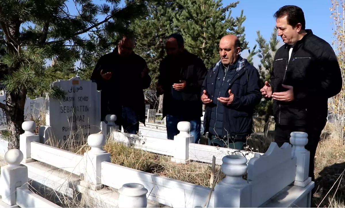 Deprem Şehidi Yılmaz Anıldı