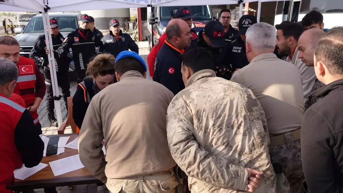 Elazığ\'da Otizmli Veysel İçin Arama Devam Ediyor