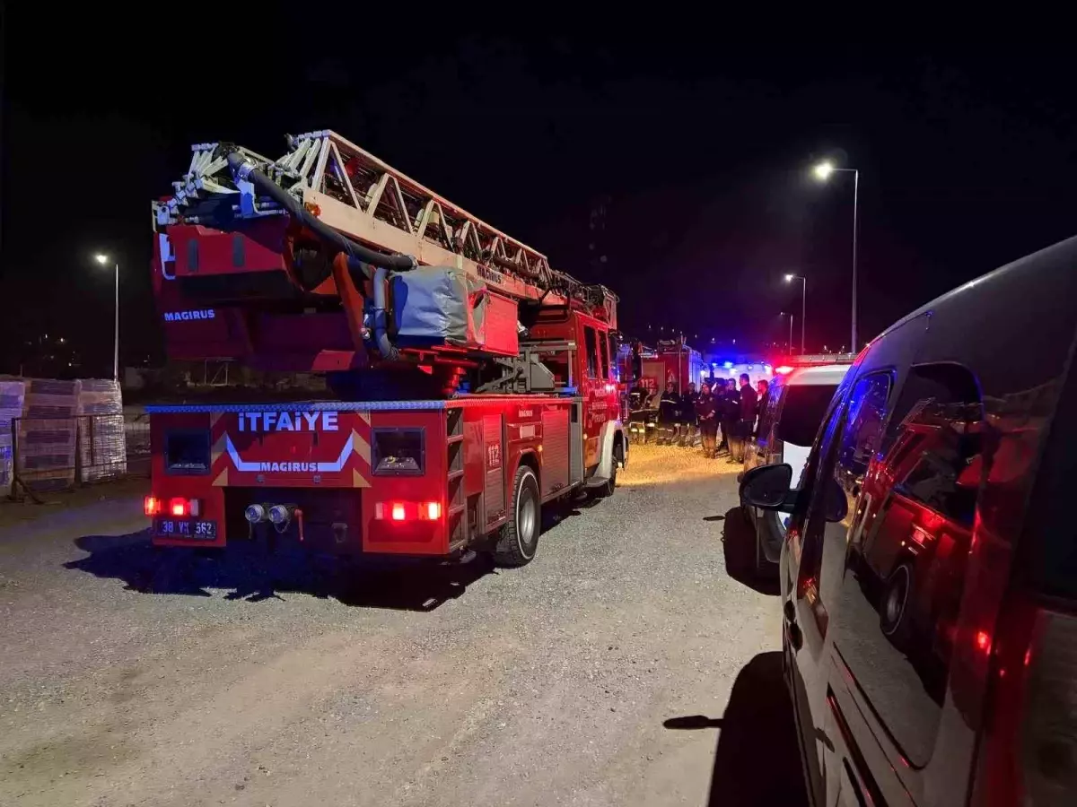 Kayseri\'de İntihara Kalkışan Kadın İkna Edildi