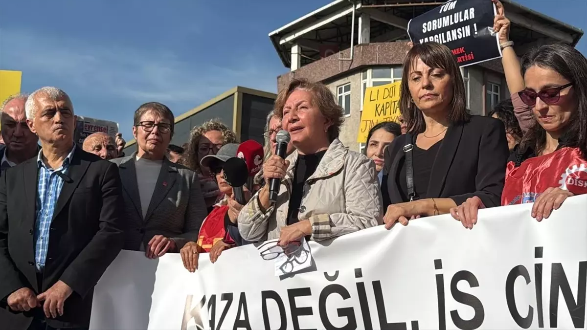 Dilovası\'nda Fabrika Yangını: 6 Ölü, 7 Yaralı