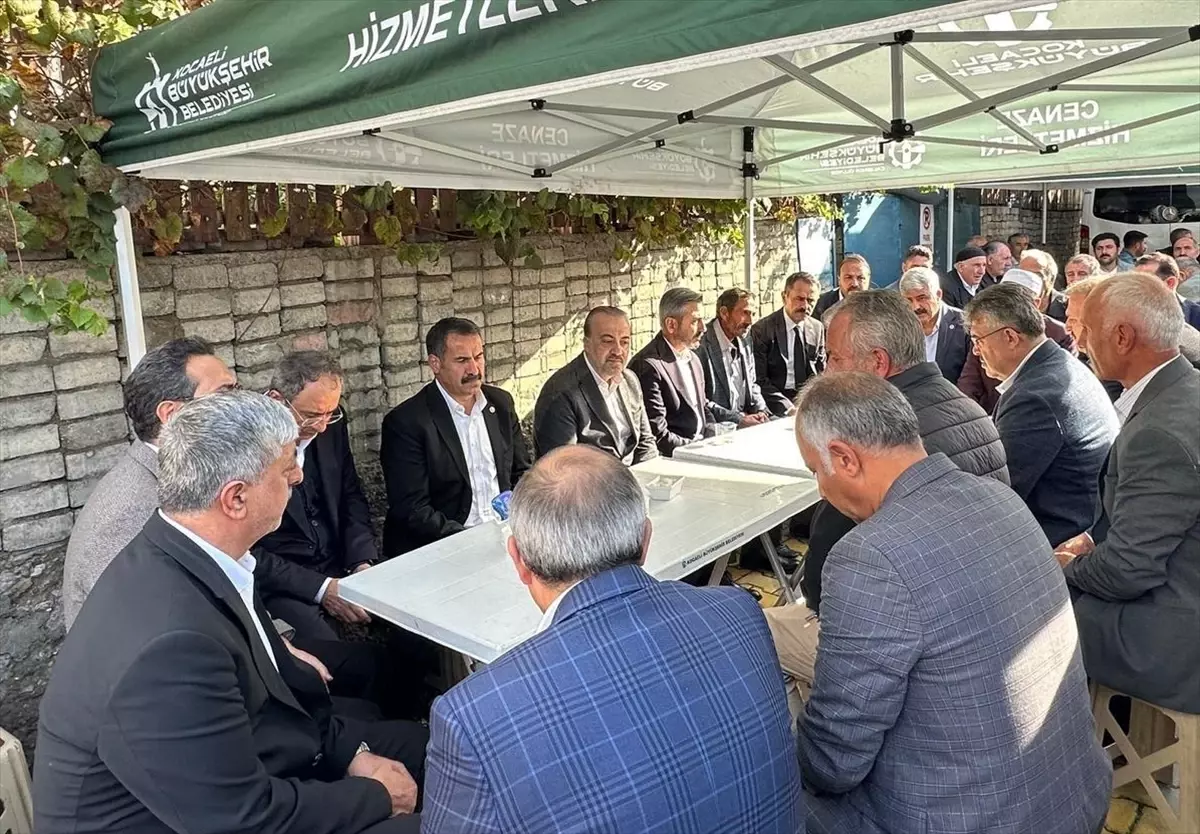 Yangında Hayatını Kaybeden İşçilerin Ailelerine Ziyaret