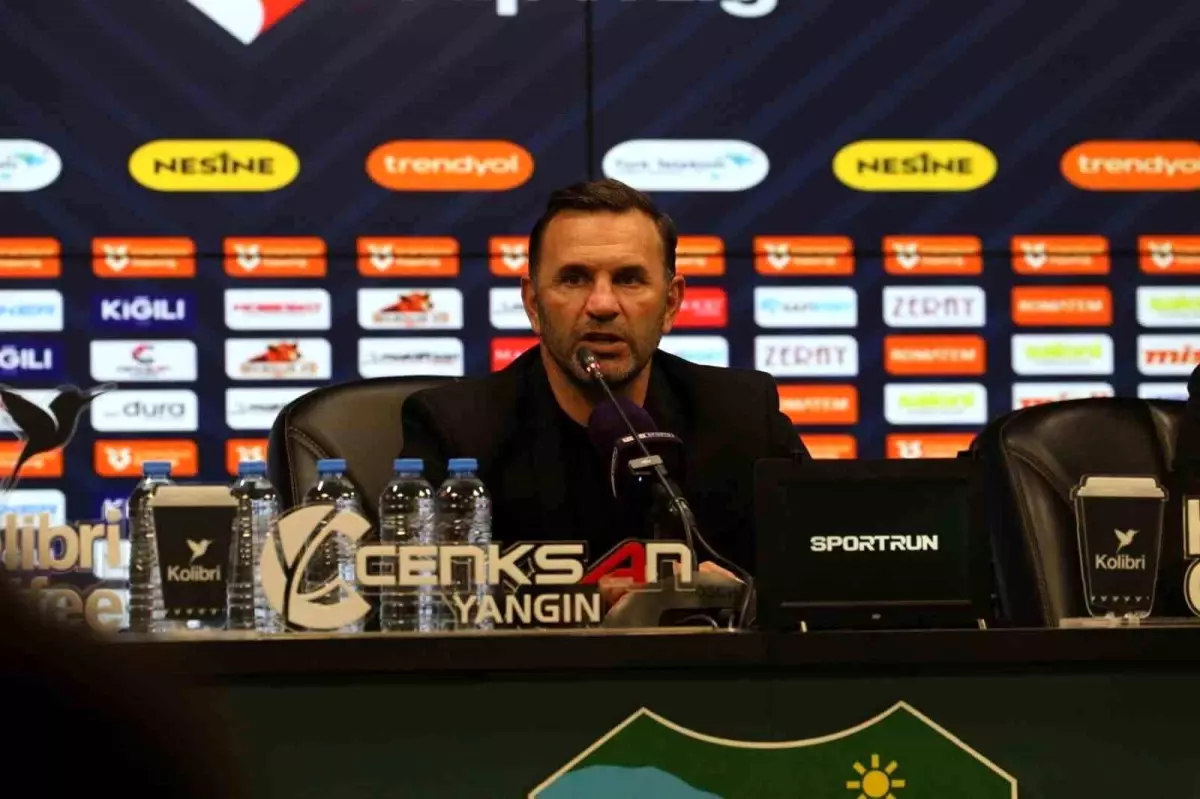 Okan Buruk: \'Kötü oynadık, Kocaelispor hak etti\'