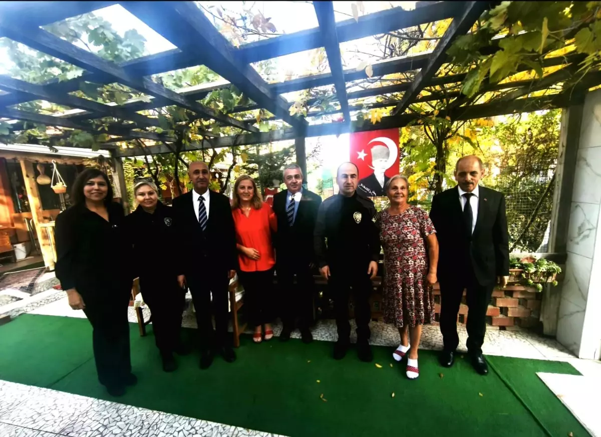 Şehit Komiser Tevfik Er vefatının 41\'nci yılında da unutulmadı