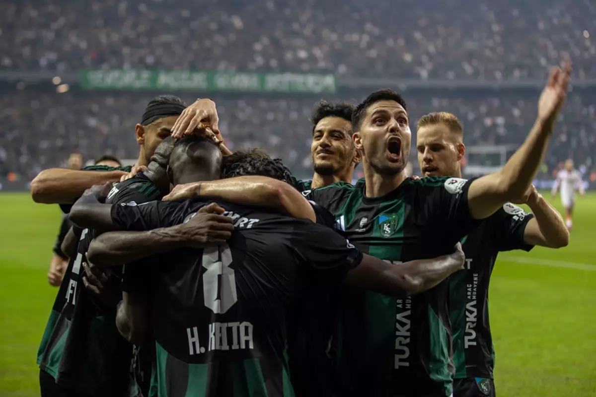 Selçuk İnan\'dan Aslan\'a çelme! Galatasaray bu sezon ilk kez kaybetti