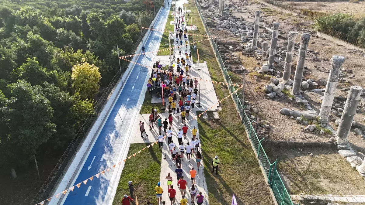 Mersin\'de Soli 10K Koşusu Yapıldı