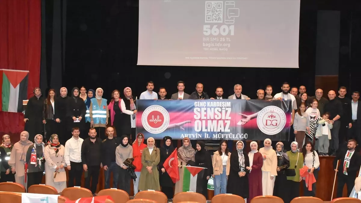 TÜGVA Artvin İl Temsilciliği Filistin\'e destek konseri düzenledi