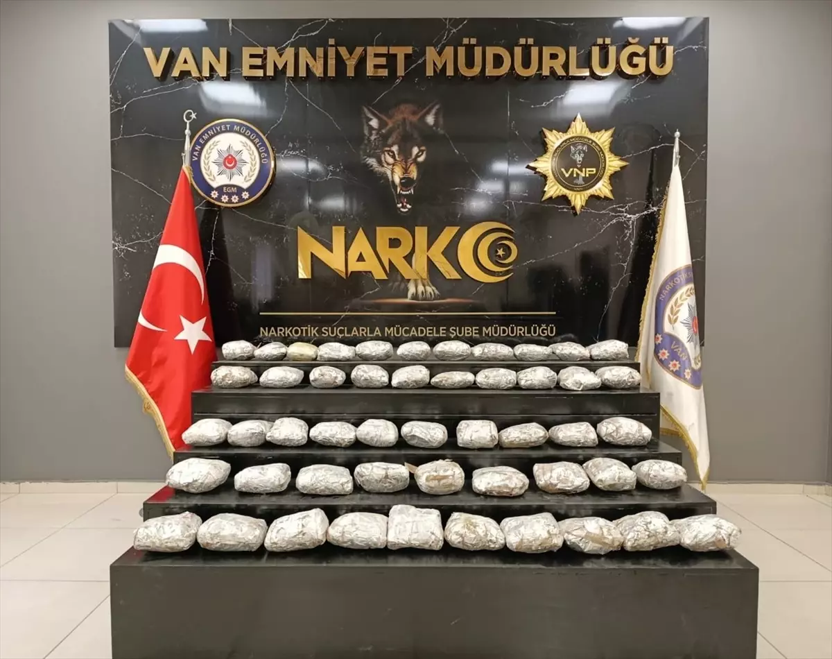 Van\'da 19 Kilo Skunk Ele Geçirildi