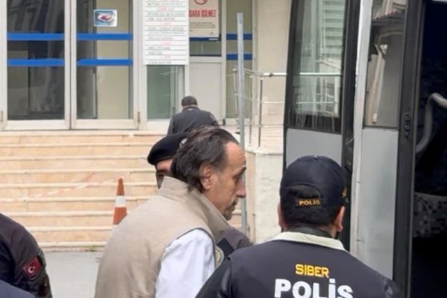 Bahis skandalında yeni gelişme! Süper lig ekibinin başkanı ve 17 hakem hakkında tutuklama talebi Bahis skandalında yeni gelişme! Süper lig ekibinin başkanı ve 17 hakem hakkında tutuklama talebi