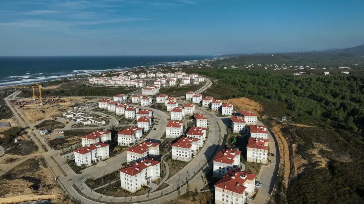 Sakarya\'da Yeni Konutlar Tamamlandı