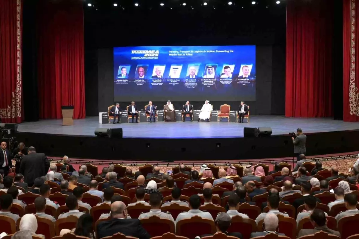 Bakan Uraloğlu: "Mısır ile Ro-Ro taşımacılığının yeniden başlatılması noktasında bir gayretimiz var"