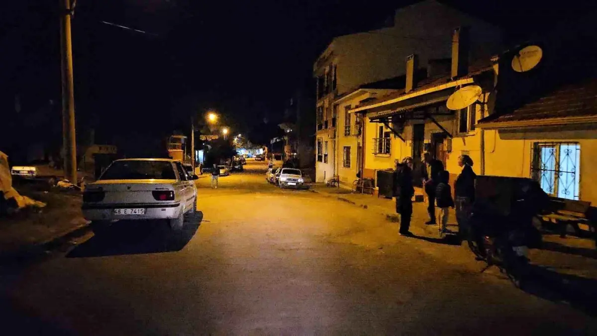 Sındırgı\'da 4.9 Büyüklüğünde Deprem