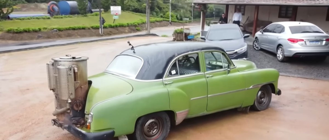 Brezilya'da odunla çalışan otomobil bulundu