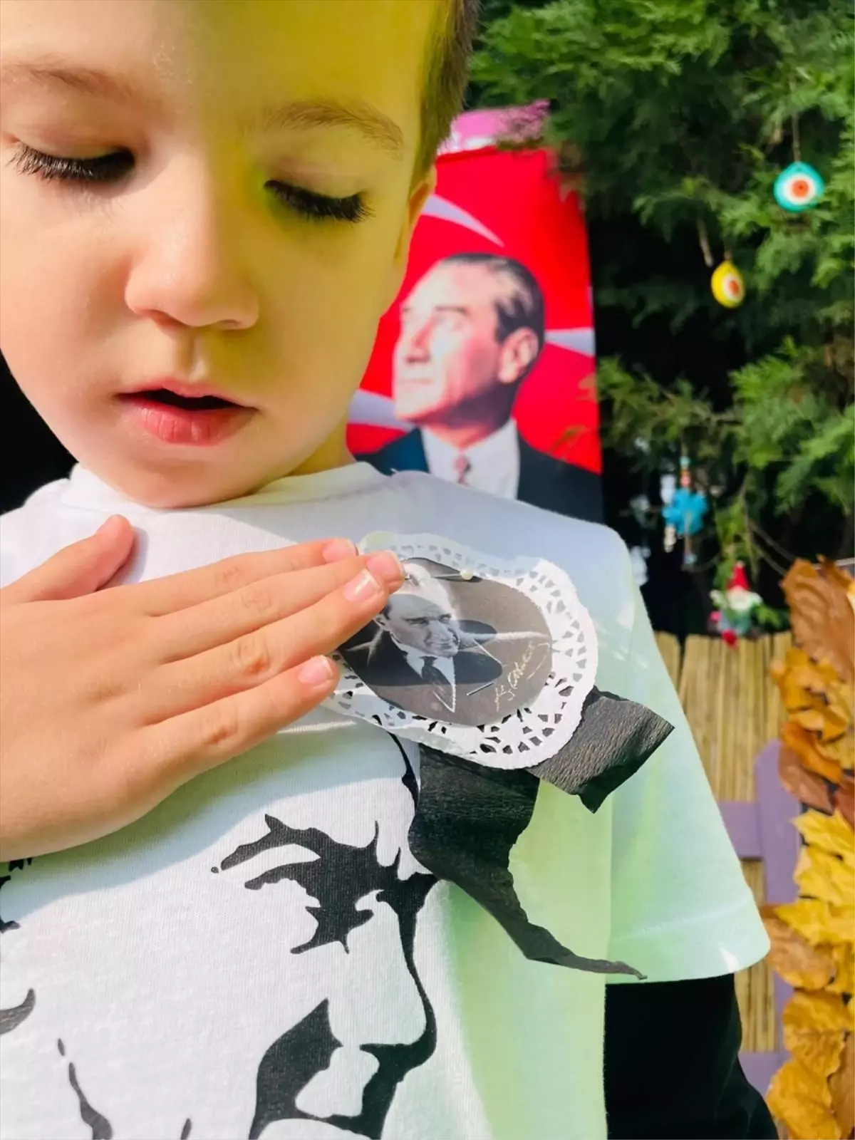 Minikler Atatürk\'ü Andı