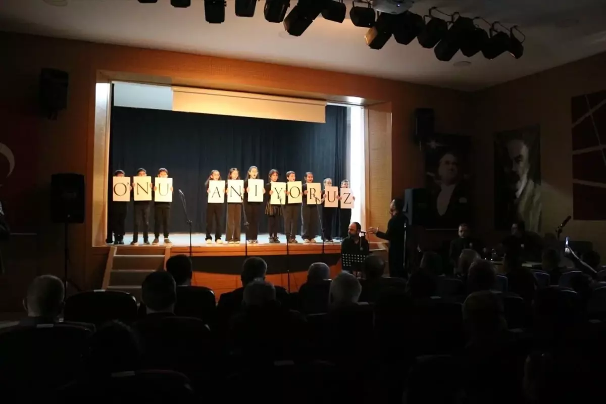 Atatürk, 87. Yılında Anıldı