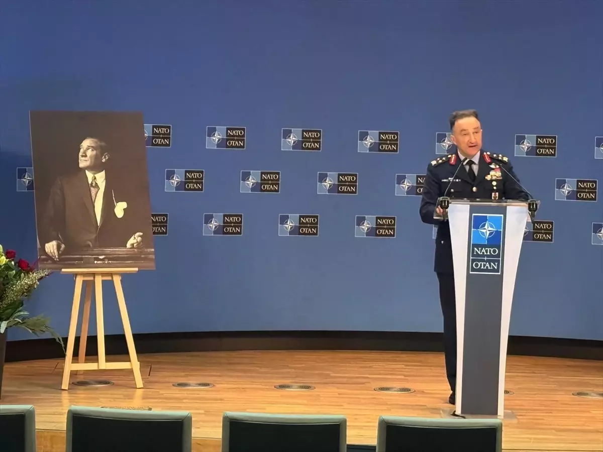 Atatürk NATO\'da Anıldı
