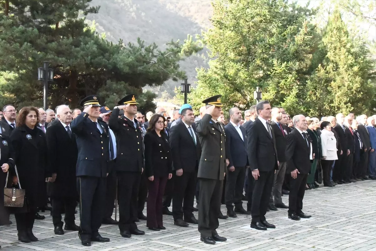 Büyük Önder Atatürk ebediyete intikalinin 87. yılında Orta ve Doğu Karadeniz\'de anıldı