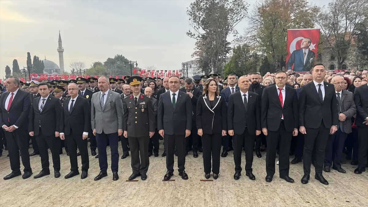 Atatürk, Edirne, Kırklareli ve Tekirdağ\'da Anıldı