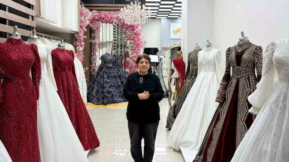 Azize Toy: Depreme Rağmen Gelinlik sektöründe Mücadele