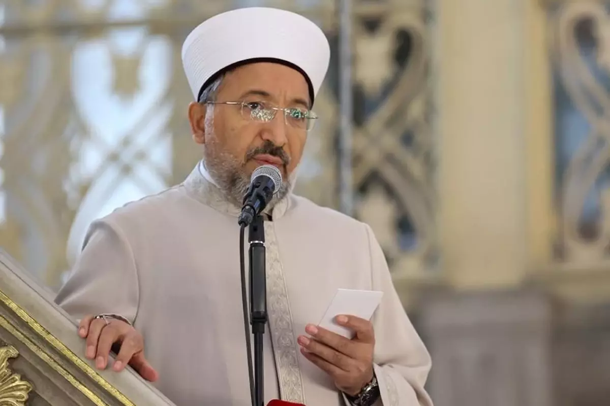 Diyanet\'ten 10 Kasım mesajı: Gazi Mustafa Kemal Atatürk\'ü minnetle yad ediyoruz